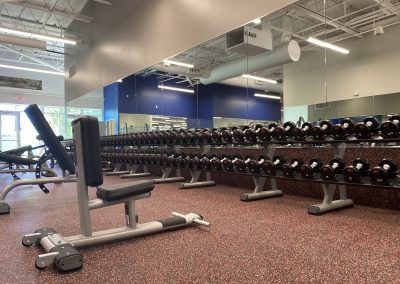 defined fitness Capital Club free weight area (2)